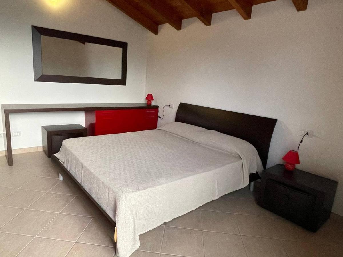 Villa 2 Piani Borgo Ticino